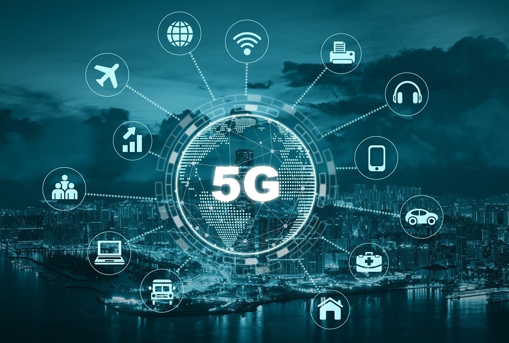 how does 5g technology enhance the Internet of Things